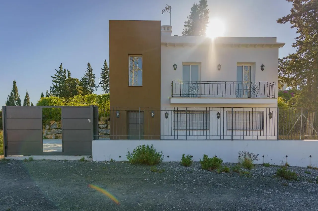 Casa Bluebelle Guadalmina Apartment Marbella