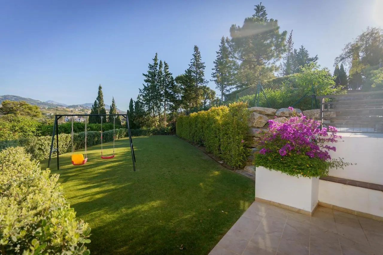 Casa Bluebelle Guadalmina Apartment Marbella